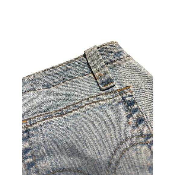 Y2K Levi's Too Superlow Stretch Denim Shorts 5 JR
Light Wash Low Rise - Picture 5 of 7